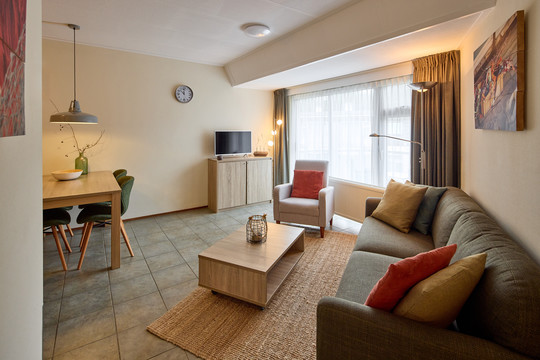 Flat 160